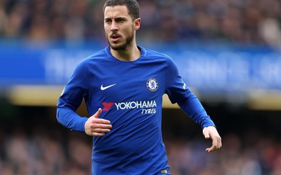 欧皇体育精华-加布里埃尔出席商业活动西装革履